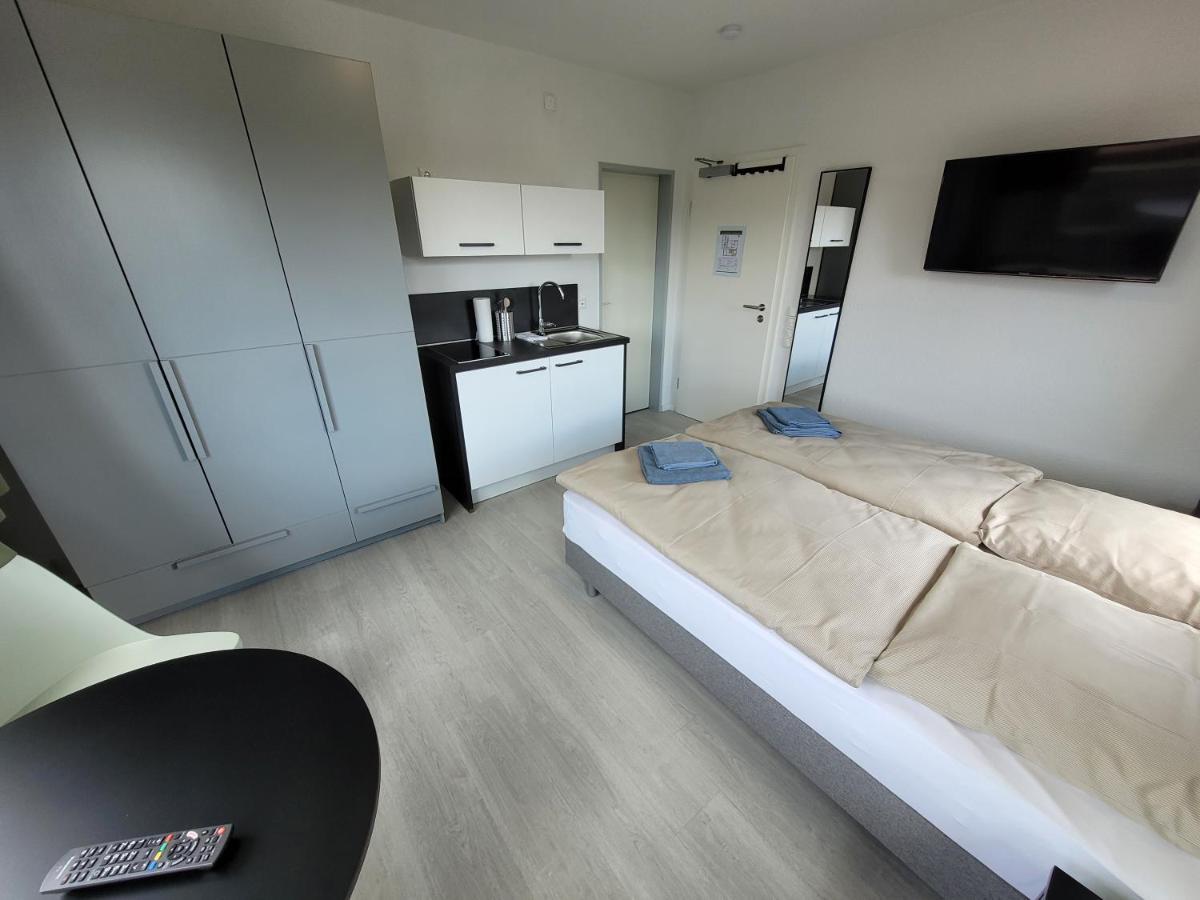 Guesthouse Wi Rooms 줄리흐 외부 사진